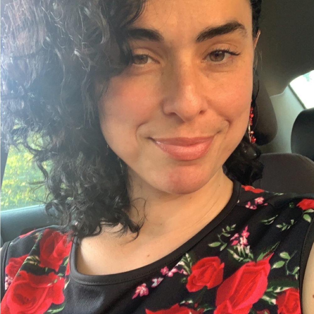 Meet your Posher, Raegan